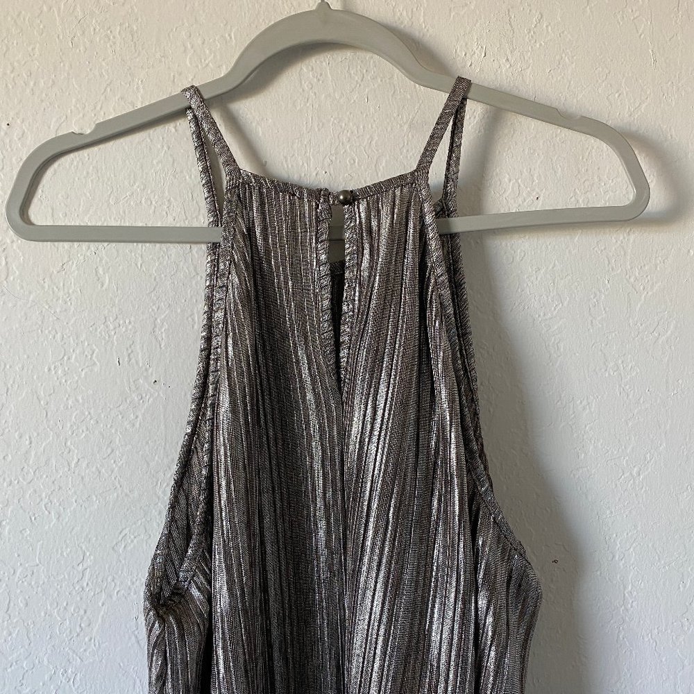 Torrid Womens Pleated Tank Top Plus Size 2 Metallic Knit Party Button Blouse - Picture 8 of 10